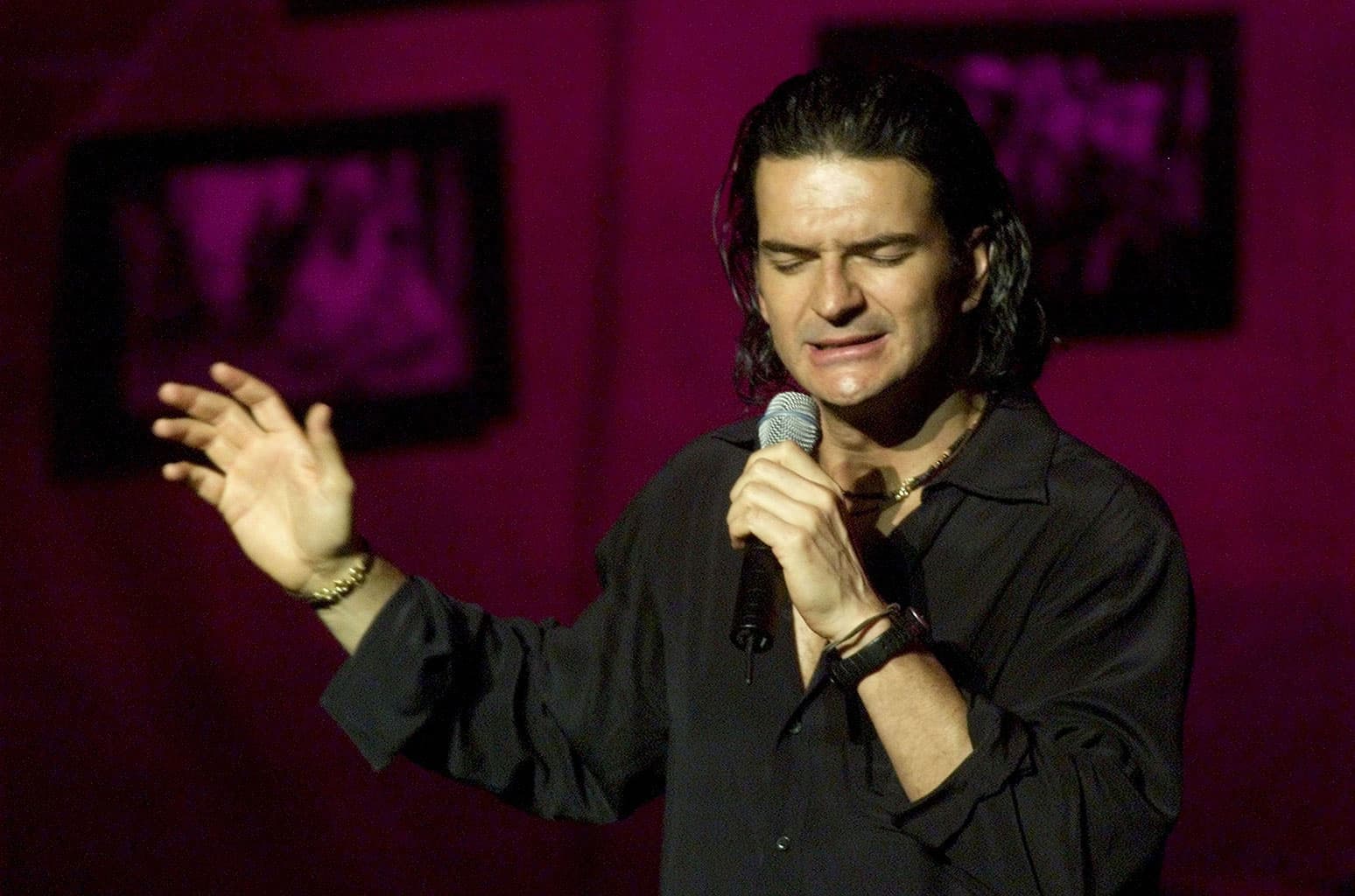‘Historias’ de Ricardo Arjona cumple 30 años: Todas las canciones del álbum, clasificadas